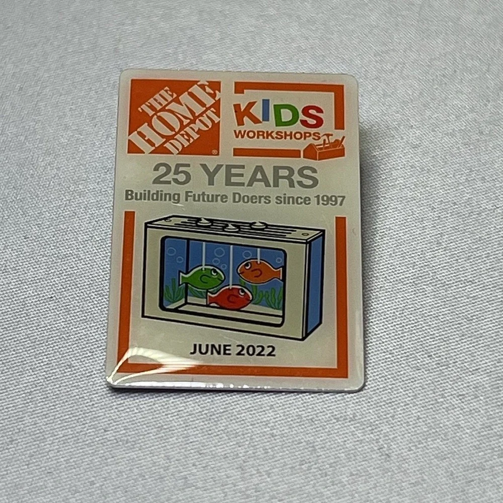 June 2022 Home Depot Kids‎ Workshop Craft Vest Hat Pin Fish Tank